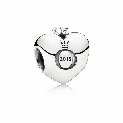 2015 Pandora Club Charm with Diamond