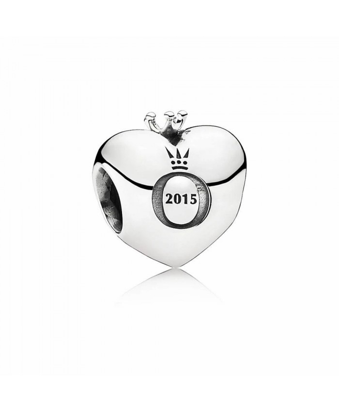 2015 Pandora Club Charm with Diamond