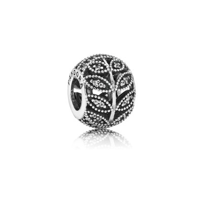 Pandora Sparkling Leaves Charm