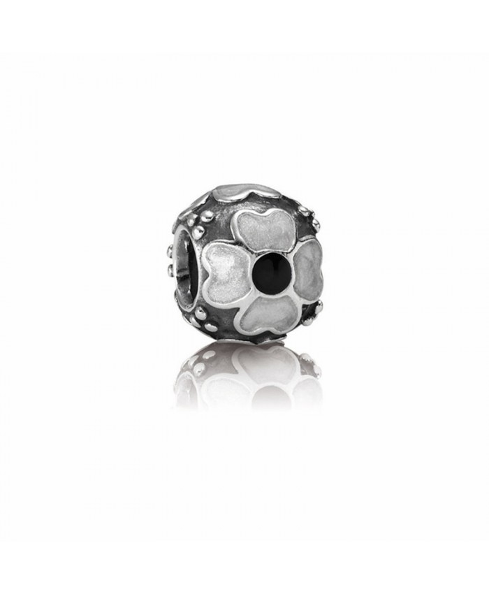 Pandora White Daisy Charm