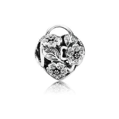 Pandora Floral Heart Padlock