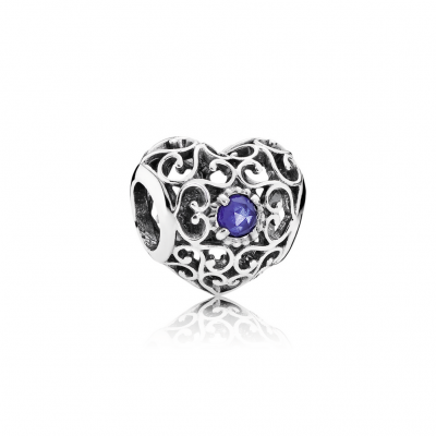 Pandora September Signature Heart, Synthetic Sapphire